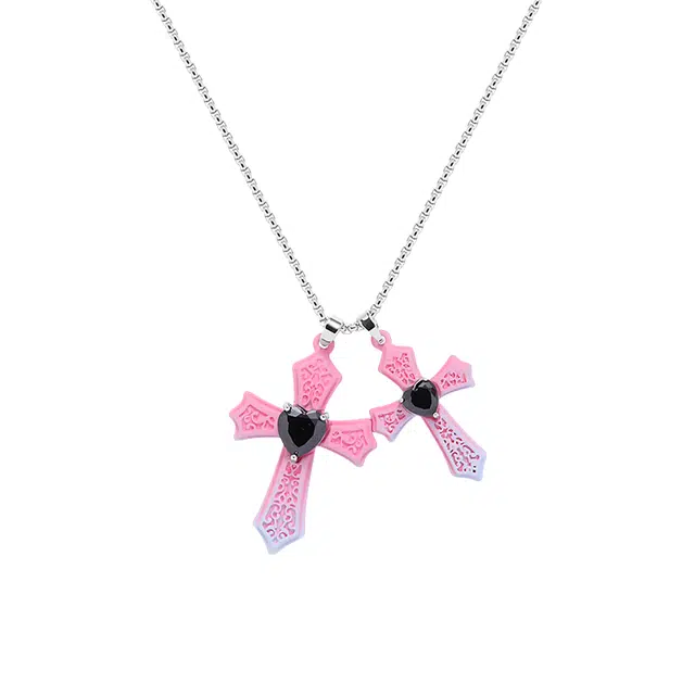 暖瞳 浪漫风格粉色十字架独特创意精美工艺小巧精致个性潮流时尚设计高街嘻哈风气质 合金+玻璃+铜 项链 女款