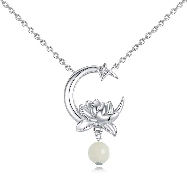 潮宏基 月上莲花 新中式国风 小众设计高级感 轻奢气质 简约时尚有质感 精美小巧百搭天然 玉髓 项链 女款