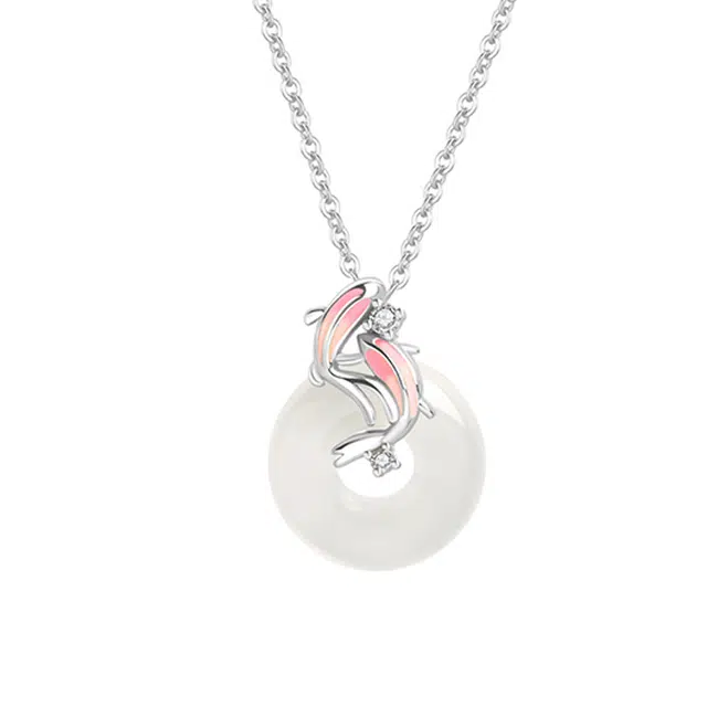 周百福 优雅双鱼平安扣平安圈 国潮新中式清透可爱俏皮甜美简约百搭轻奢小众高级感渐变粉双锦鲤锁骨链 玉髓 项链 男女同款情侣款