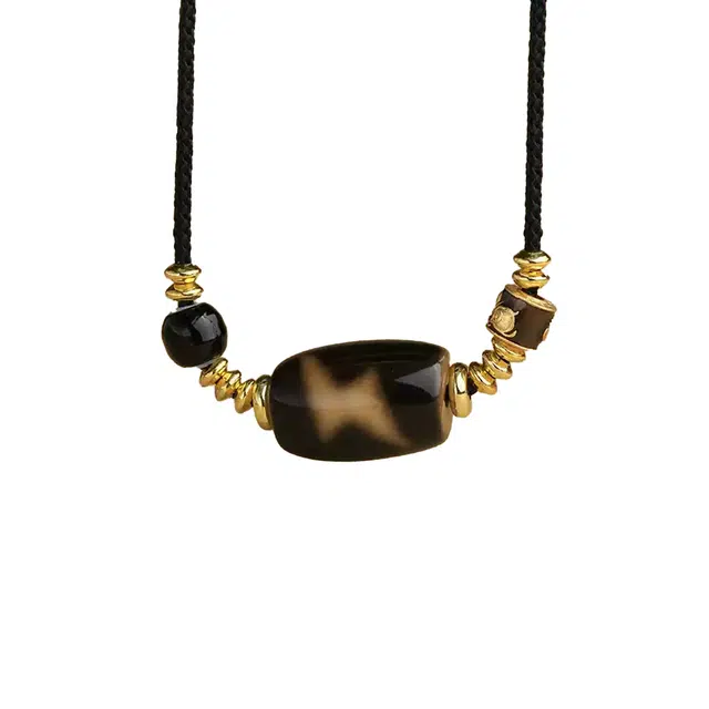 【已祝福加持】 玉临门 好运相伴 事事顺遂 藏式民族风 闪电五眼天珠吊坠 高级感轻奢挂绳锁骨链#好运 玛瑙 玉石项链 男女同款情侣款