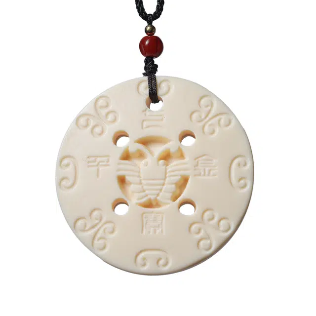 顺丰包邮 灵晔 平安好运无事牌国风新中式招财转运七宝千坠本命年上岸吊坠挂件车挂把玩件文玩工艺品再造 象牙果 项链 男女同款情侣款