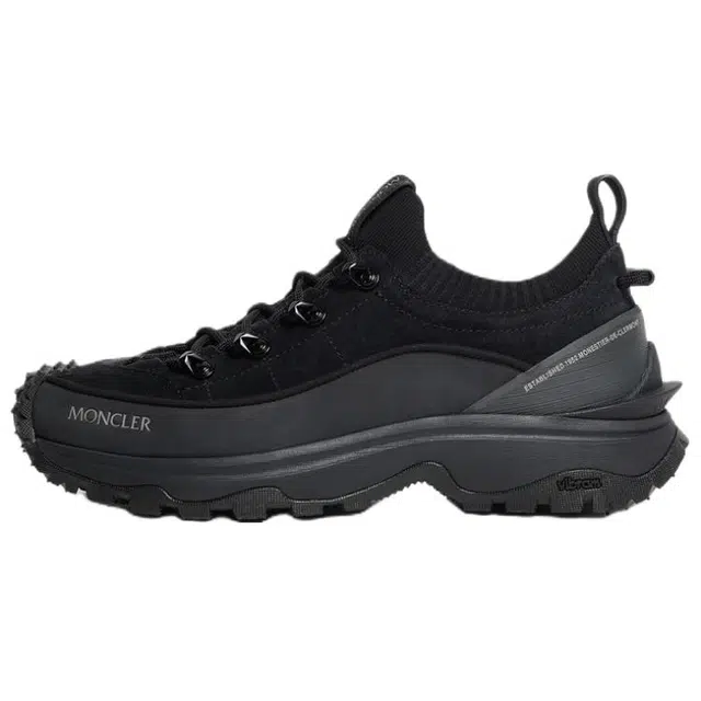 Moncler Trailgrip Lite3