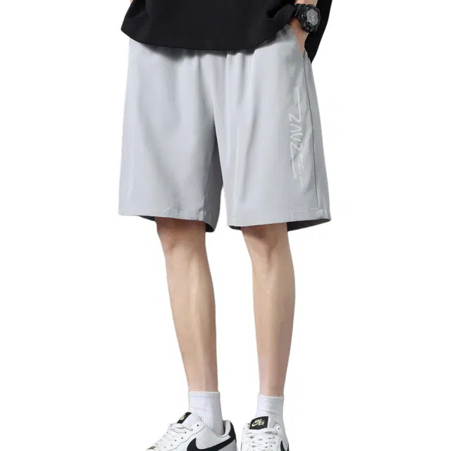 MKIEZER