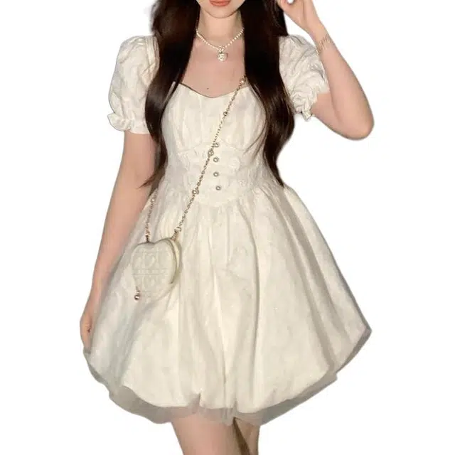 怪力萝莉 时尚舒适百搭短袖连衣裙 女款 白色