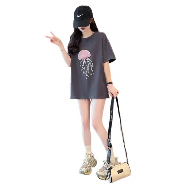YICHEN t T