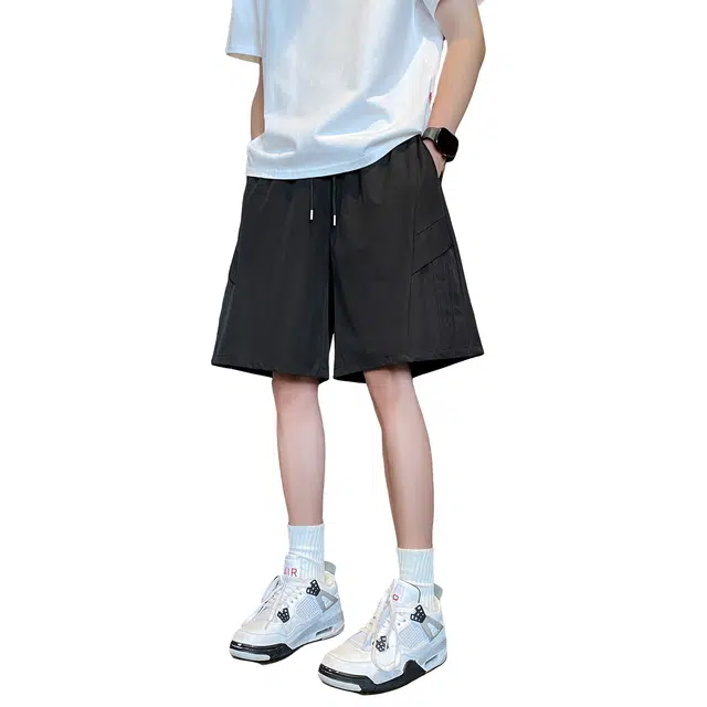 哲源 美式高街潮流山系户外机能简约纯色透气高级感无性别主义宽松阔脚凉感耐磨运动舒适轻薄五分休闲短裤 男女同款