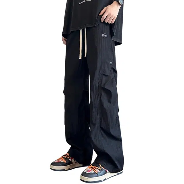 顶峰保罗 无性别主义美式高街潮牌冰丝宽松直筒薄款亲肤透气速干时尚百搭设计感休闲裤 男女同款