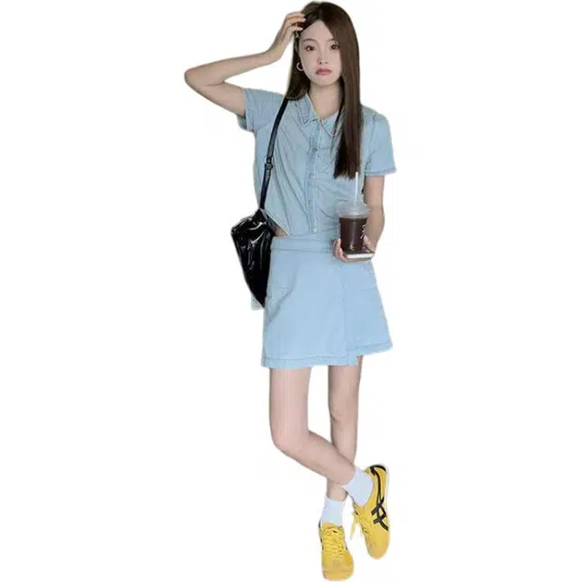 哒头下雨不愁 设计感浅裤穿搭小香风上衣高腰半身裙两件套短袖裙装套装 女款