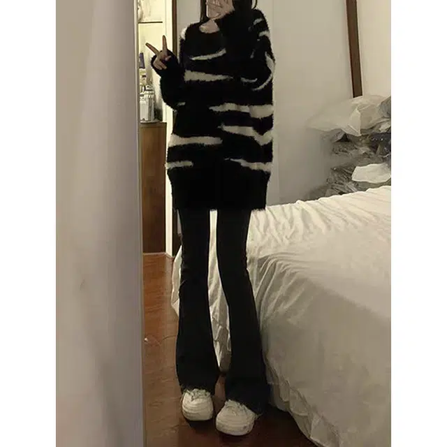 依钗 美式高街时尚微喇拖地马蹄牛仔裤休闲裤 女款