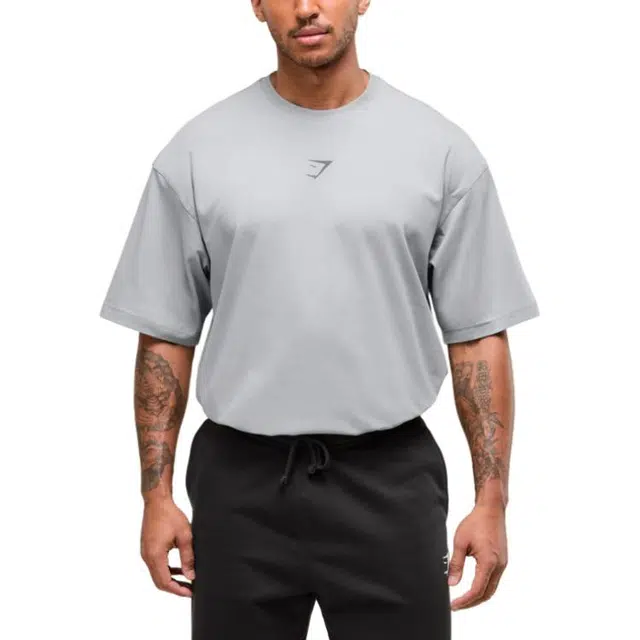 GYMSHARK T
