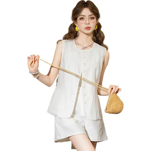 法文箱子 时尚简约舒适百搭无袖上衣短裤两件套休闲套装 女款