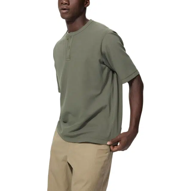 UNIQLO T