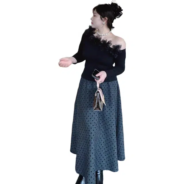 哒头下雨不愁 微胖大码纯色常规袖短袖圆领高腰裙装套装 女款