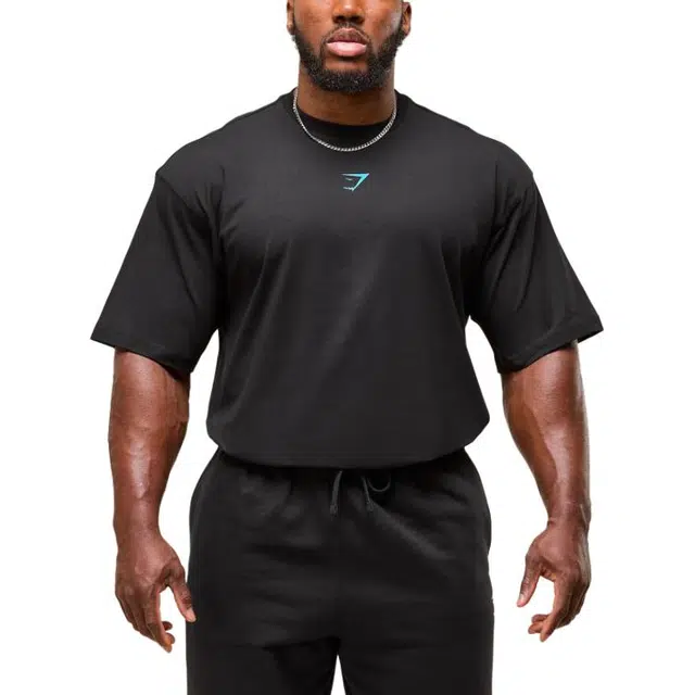 GYMSHARK T