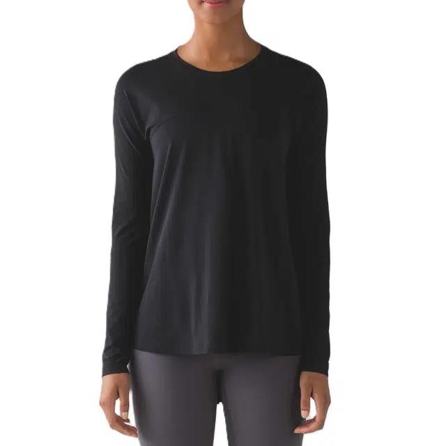 lululemon Acadia T