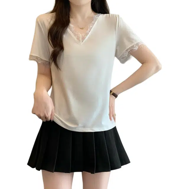 MUCCHIC T