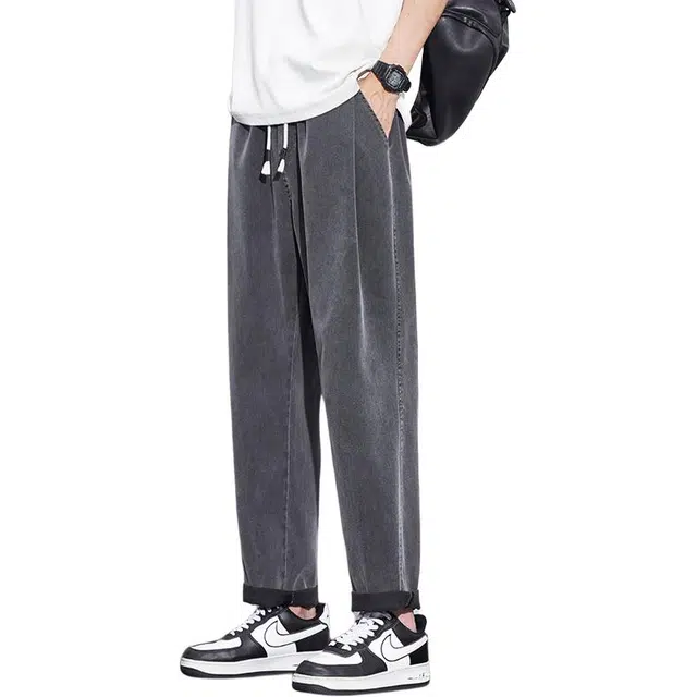 协协乐 潮牌冰丝凉感透气宽松直筒锥形休闲长裤子牛仔裤 男款