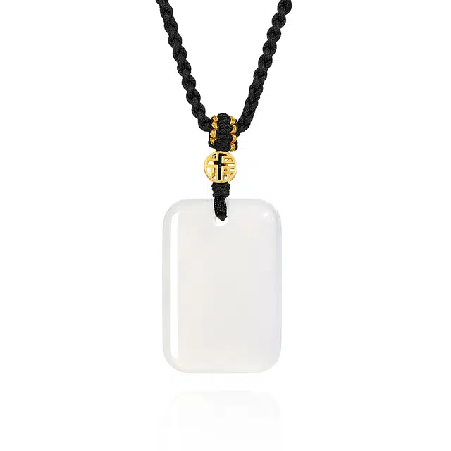 珍·尚银 中国黄金【平安无事】新中式招财纳福纯银无事牌吊坠 简约高级时尚轻奢百搭  大气温润 好运小众礼盒女友天然 玉髓 项链 女款