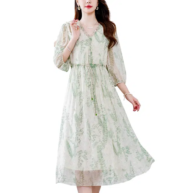 比利斯山羊 夏季桑蚕丝轻奢气质优雅碎花长袖连衣裙 女款