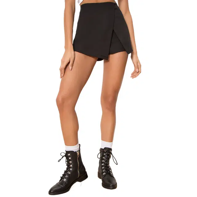 SUPERDOWN Alyssa Wrap Skort