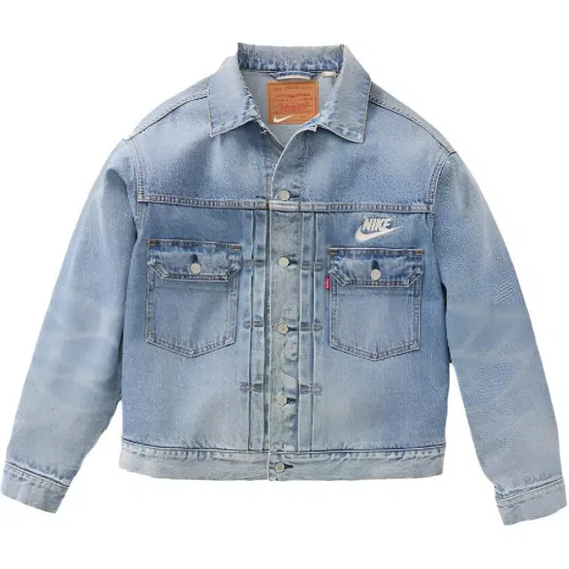 levis x Nike logo