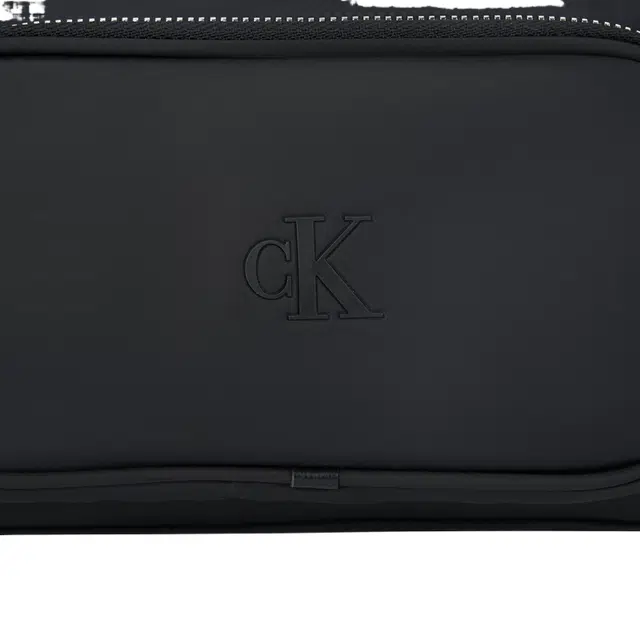 CALVIN KLEIN