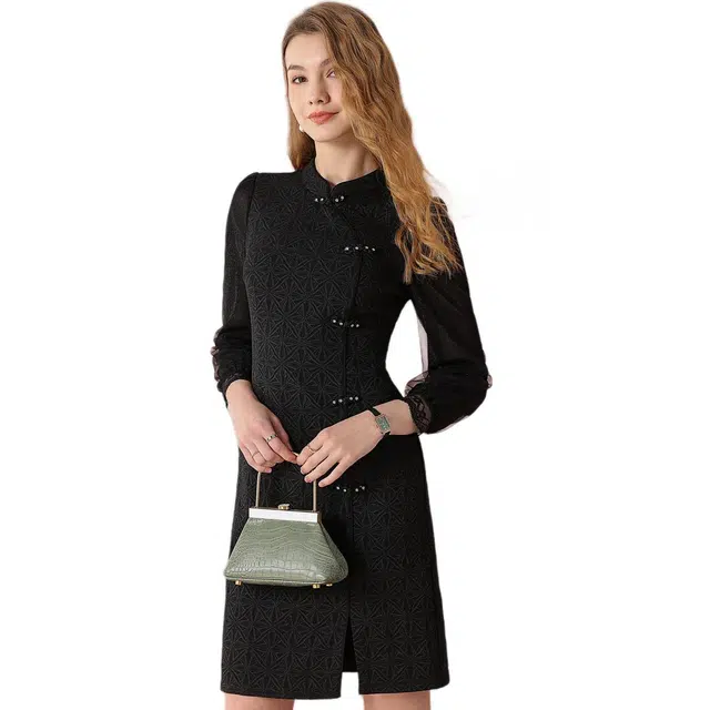 粉红玛琍 立领纯色简约长袖连衣裙 女款 黑色