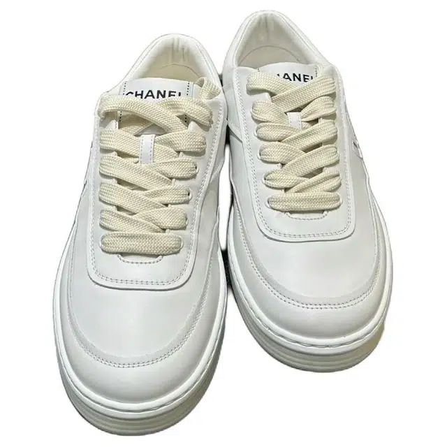 CHANEL 24P