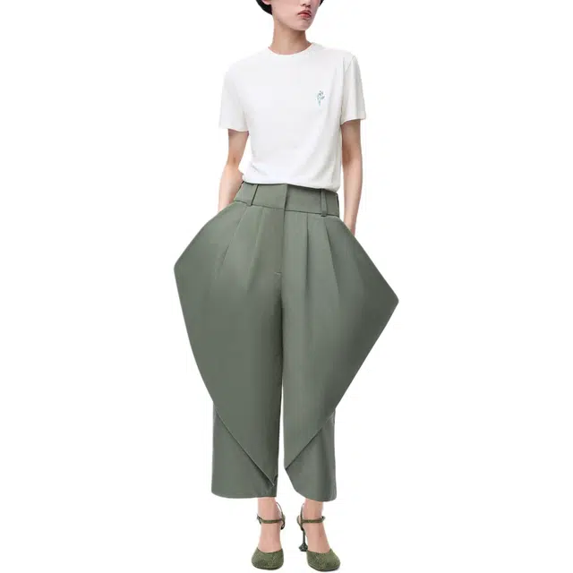 LOEWE FW25 T