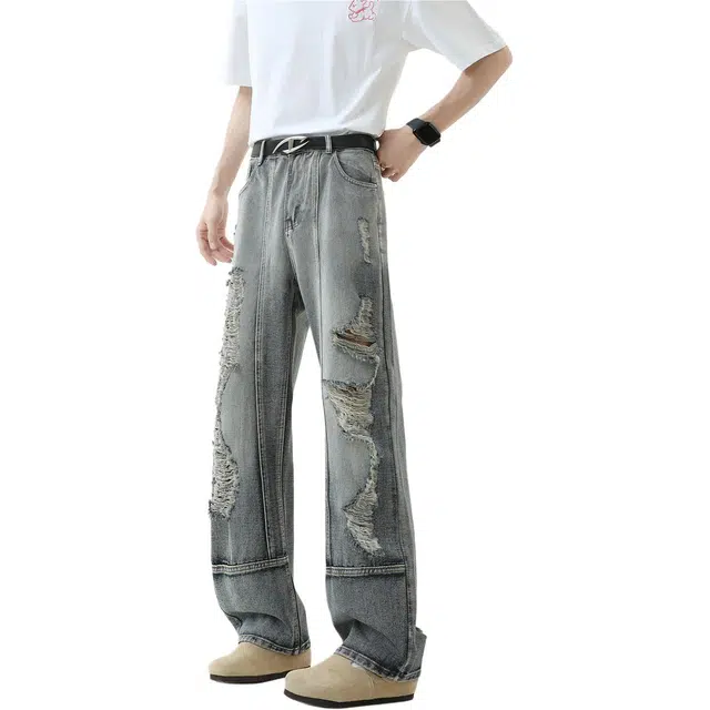 M JEANS STUDIOS 7 vibe