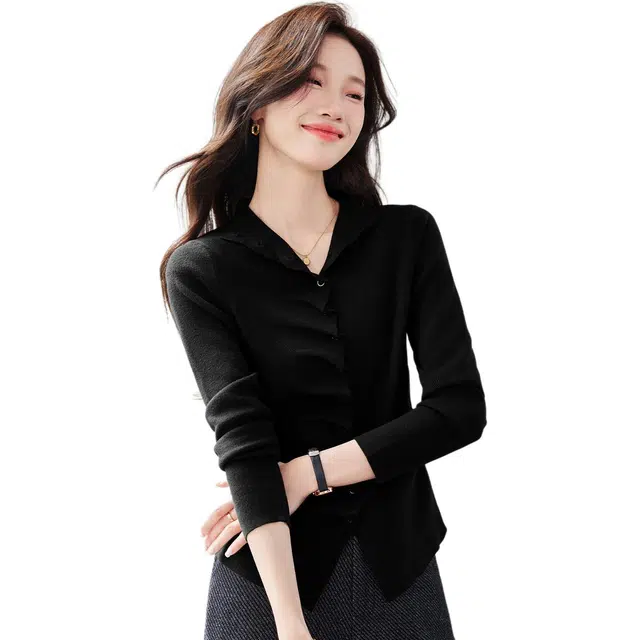 爱依莲 小众设计感不规则褶皱小翻领极简风修身打底衫上衣针织衫 女款