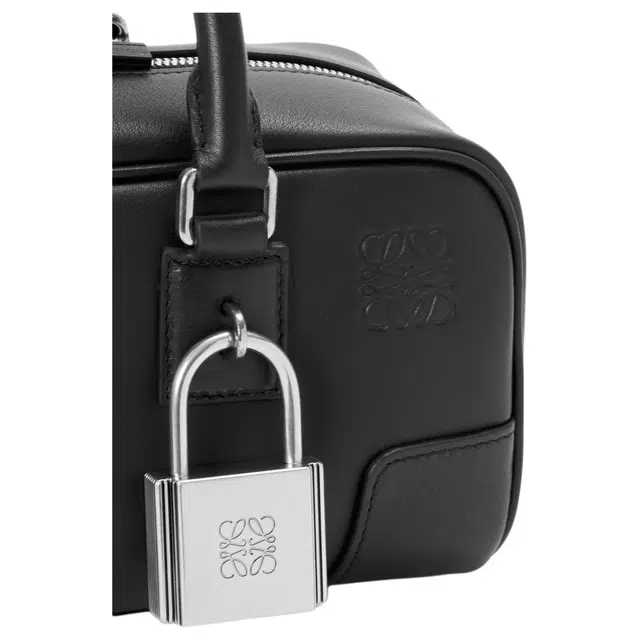 LOEWE Amazona 23