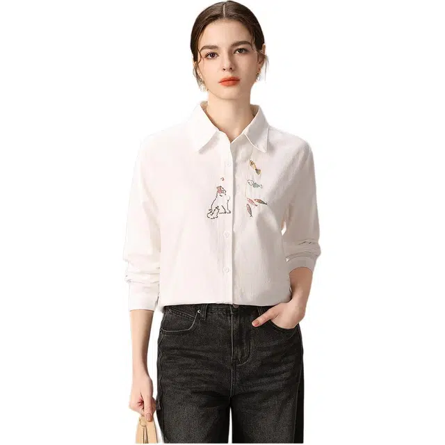 粉红玛琍 翻领单排扣通勤长袖衬衫 女款 白色