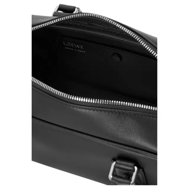 LOEWE Amazona 23
