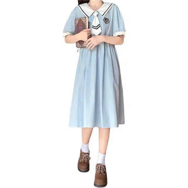 黛尔佳人 甜美日系海军风海军领裙小清新娃娃翻领伞裙短袖连衣裙 女款