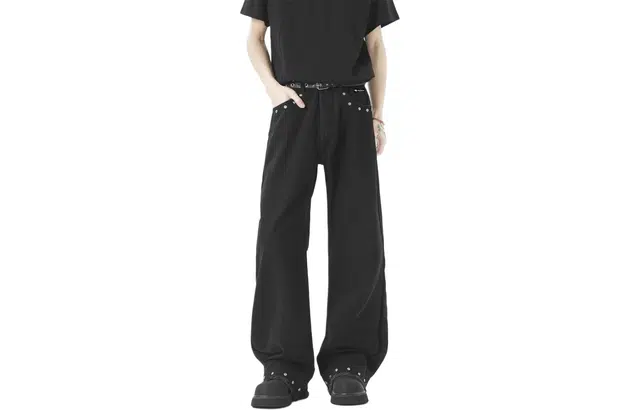 URBAN AUTHENTIC