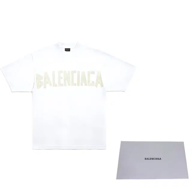 Balenciaga T