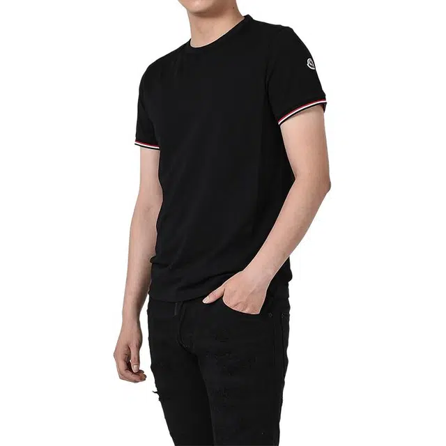 Moncler T