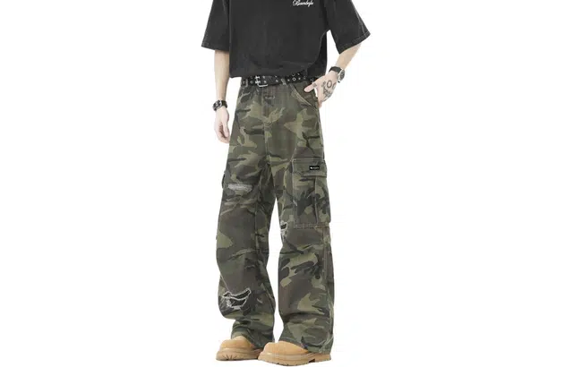 URBAN AUTHENTIC