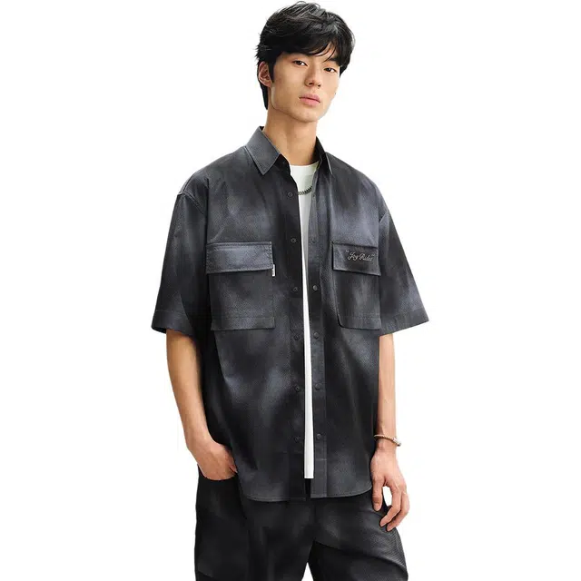太平鸟 夏季工装胸袋短袖翻领宽松型衬衫 男款