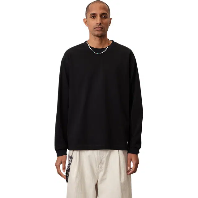 COMMON SCENTS Long Sleeve Tee