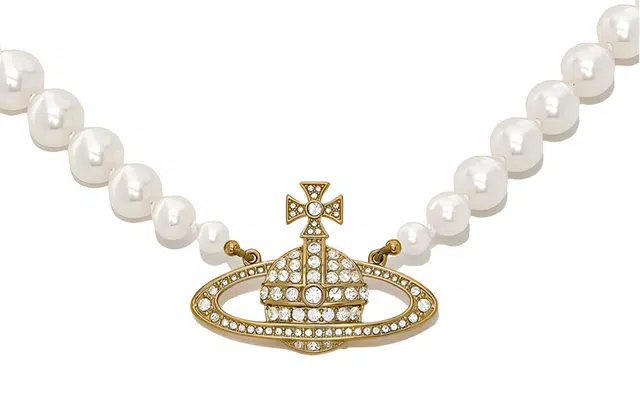 Vivienne Westwood One Row Pearl Choker