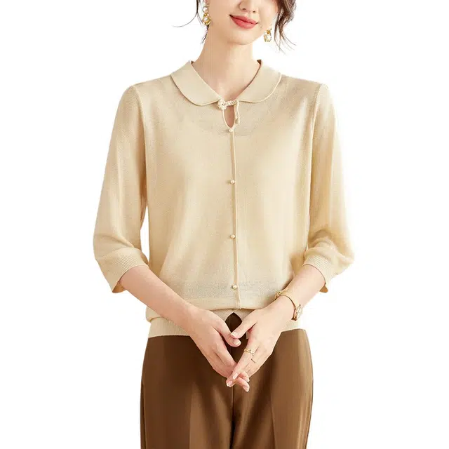 曲韩 纯色娃娃领简约舒适针织衫 女款