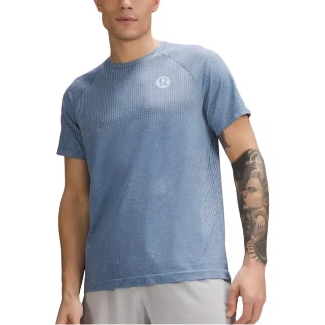 lululemon Metal Vent Tech logoT