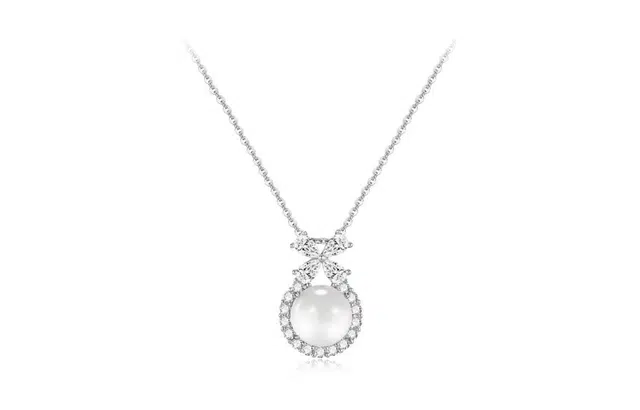 尚银福 樱桃蝴蝶 在逃公主新中式表白甜蜜精致轻奢复古国风气白月光在逃公主锁骨链 好运 合金 项链 女款