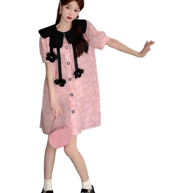 哒头下雨不愁 时尚舒适娃娃领甜美宽松设计感娃娃裙子短袖连衣裙 女款