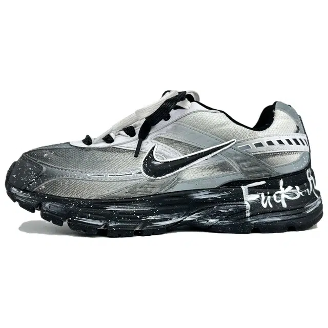 Nike Initiator