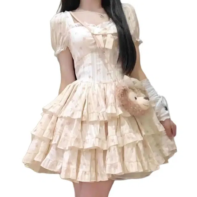 怪力萝莉 法式甜美收腰泡泡袖碎花蓬蓬短裙短袖连衣裙 女款