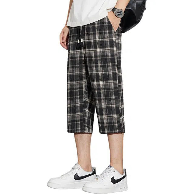 协协乐 高街风美式潮牌编织格子薄款凉感透气复古宽松直筒锥形萝卜裤青少年通勤七分裤休闲短裤 男款