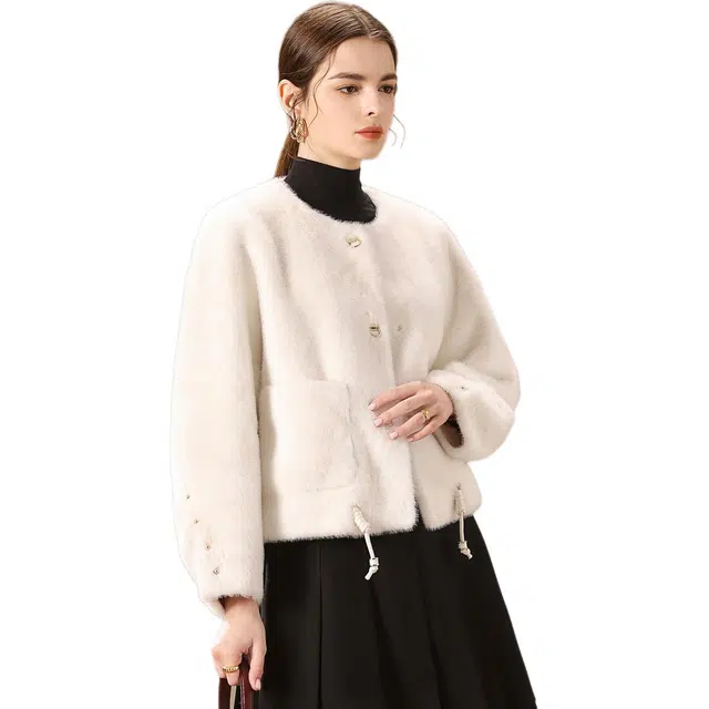 粉红玛琍 气质单排扣宽松短款长袖皮草 女款 白色